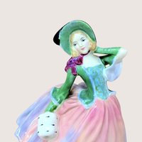 1939 Royal Doulton Autumn Breezes Figurine