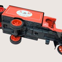 1990s ERTL Anheuser Busch Cast Metal Banks