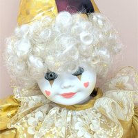 1990 Goebel Musical Doll  Betty Jane Carter Gold Dust Limited Edition