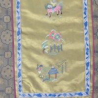 1900s Chinese Silk Embroidery Framed Sleeve Band Wall Hanging