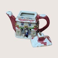 1997 Fitz and Floyd Dickens Ceramic Cottage Teapot