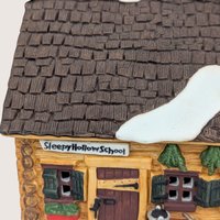 1990 Dept 56 Sleepy Hollow School New England Village Light Up House