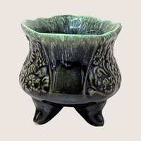 1960s Hull Pottery B32 Floral Footed Planter