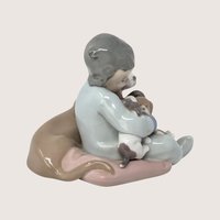 Vintage Lladro New Playmate Figurine