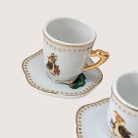 2002 Beatrix Potter Peter Rabbit 10 pc Porcelain Mini Tea Set 