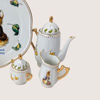 2002 Beatrix Potter Peter Rabbit 10 pc Porcelain Mini Tea Set 