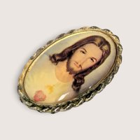 Vintage Sacred Heart Jesus Oval Metal Pin