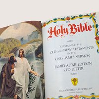 Vintage Crusade Bible Publishers Family Altar Edition KJV Hardcover Book