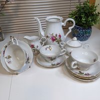1950s Vintage Rose Decorated Tea Set - 15 Pieces