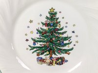 Nikko Japan Happy Holidays Plate