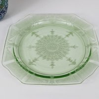 1930s Anchor Hocking Princess Uranium Glass Dinner Plate