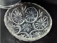 Set of 4 Vintage Anchor Hocking Medallion Clear Fruit/Dessert Bowls 4"