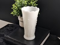 Vintage Anchor Hocking Milk Glass Vase Dots & Arrows Teardrop 7"