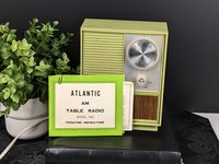 Vintage Atlantic Am Table Radio (barely works)