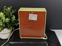 Vintage Atlantic Am Table Radio (barely works)