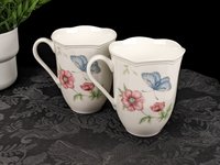 Pair of Lenox Butterfly Meadow Swallowtail Mugs
