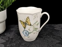 Pair of Lenox Butterfly Meadow Swallowtail Mugs