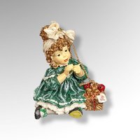 Set of 7 1994 Hamilton Collection Derek Darling Resin Ornaments