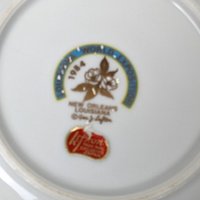 Lefton 1984 New Orleans Porcelain Trinket Dish with Pelican and Flowers