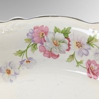 1940s Homer Laughlin Virginia Rose 9" Vegetable Bowl