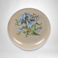 Vintage Avon Beauty Dust Container with Puff – Timeless Glamour