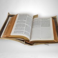 Beautiful Vintage Catholic Holy Bible: A Timeless Spiritual Treasure