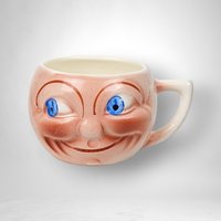 Vintage Czechoslovakia Smiling Face Mug: A Cheerful Classic