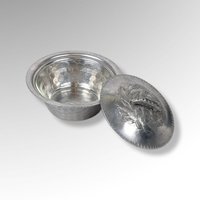 Vintage Everlast Hammered Aluminum Serving Trio: Bowl, Lid & Dish