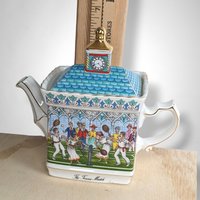 Sadler Championship's Tennis Match Teapot - Collectible Porcelain