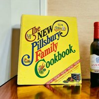 1975 The New Pillsbury Family Cookbook - Culinary Classic from the Past