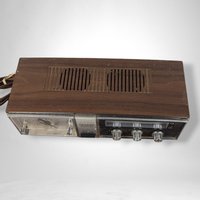 Vintage Lloyds Solid State Clock Radio