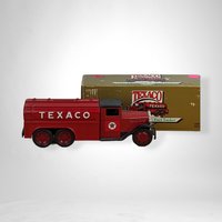 1990 ERTL Texaco Replica 1930 Diamond Fuel Tanker Locking Metal Bank - Vintage Collectible