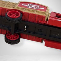 2001 ERTL Texaco Country Club Replica 1931 Hawkeye Truck Metal Bank 