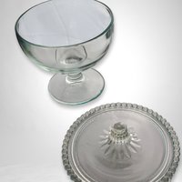 Vintage Clear Glass Lidded Compote/Candy Bowl - Timeless Elegance for Your Table