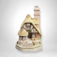 Signed 1991 David Winter Audrey's Tea Room Cottage House Collectible