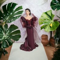 1997 Hallmark Scarlett O'Hara Figurine in Maroon Dress: Collectible Gone with the Wind Tribute