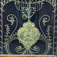 Waterbury Harlem Mantle Clock with Key – Timeless Antique Charm