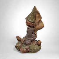 1983 Tom Clark Jennie Gnome: Vintage Pecan Shell Figurine