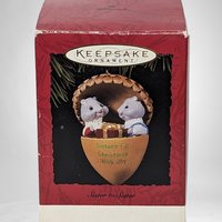 1994 Hallmark Keepsake 'Sister to Sister' Christmas Ornament
