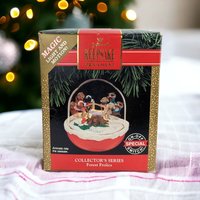 1992 Hallmark Forest Frolics Light and Motion Ornament - Enchanted Woodland Delight