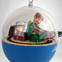 1990 Hallmark Artist's Favorites Children's Express Ornament - Holiday Delight