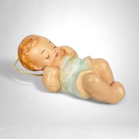 Vintage Chalkware Baby Wall Hanging: Cherished Nostalgia for Your Nursery