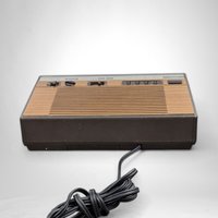 Vintage GE AM/FM Digital Alarm Clock Radio: Retro Wake-Up Nostalgia