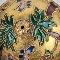 Vintage Cloisonné Christmas Tree Ornament: Floral Elegance