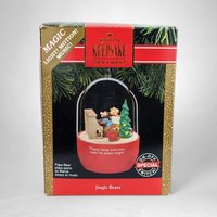 1991 Hallmark Jingle Bears Light, Motion, and Sound Ornament - A Holiday Symphony