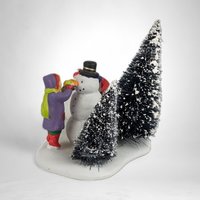 Frosty Fun: 1996 Lemax Village Children Building Snowmen Figurine