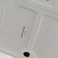 Vintage Glow: 1998 O'Well Village Light-Up Barn - Charming Collectible Holiday Decor