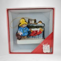 1981 Schmid Paddington Bear Annual Ornament: Vintage Holiday Cheer for Your Christmas Tree!