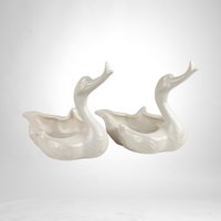 Vintage Hull Pottery 3-Piece Ceramic Swan Set