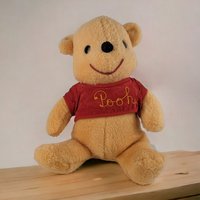 Winnie the Pooh Nostalgia: Charming Vintage Plush Toy – A Timeless Classic for Collectors and Fans